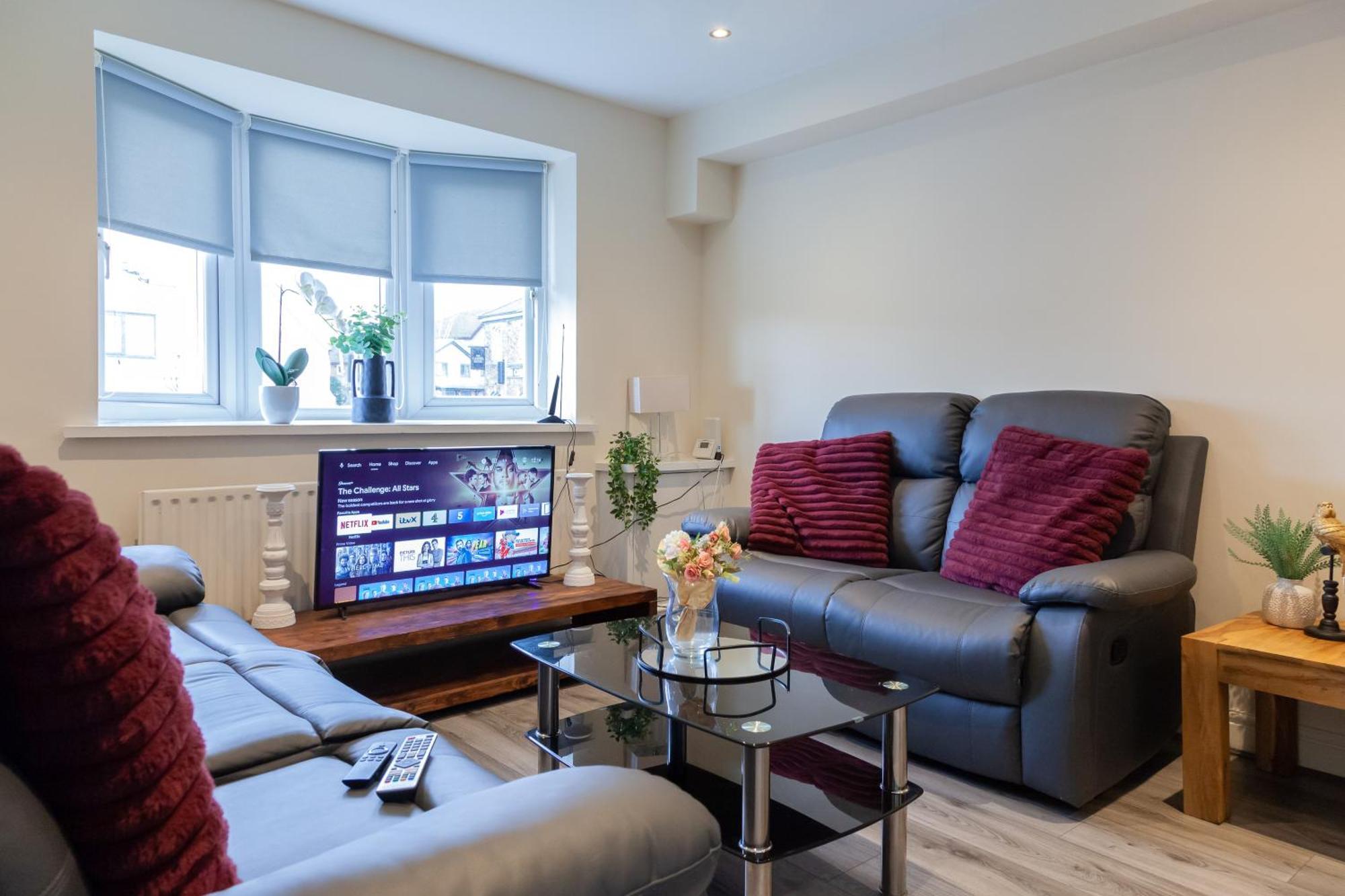נואוסלי Pinfold Court Apartments מראה חיצוני תמונה