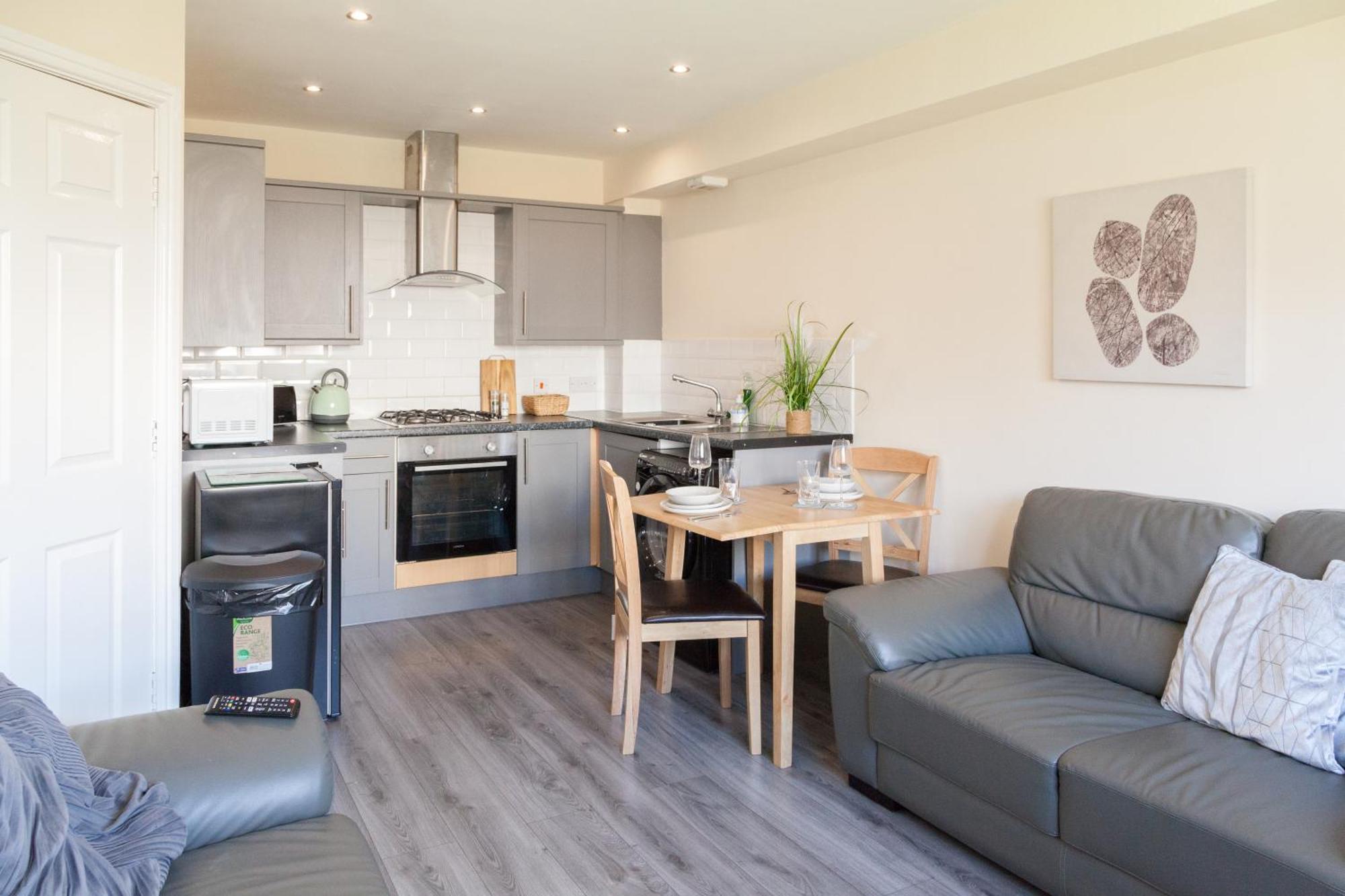 נואוסלי Pinfold Court Apartments מראה חיצוני תמונה